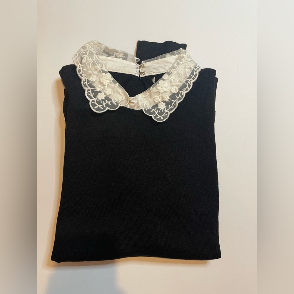 Women’s Collared Black Sweater- Size: M/L